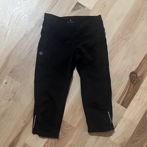 Athleta xxs Black Capri Leggings